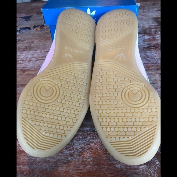 Adidas contintental 80 W size 8 1/2 and sz 10 - Picture 3 of 7